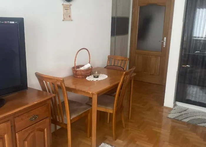 Sa 2 Spavace Sobe Sarajevo