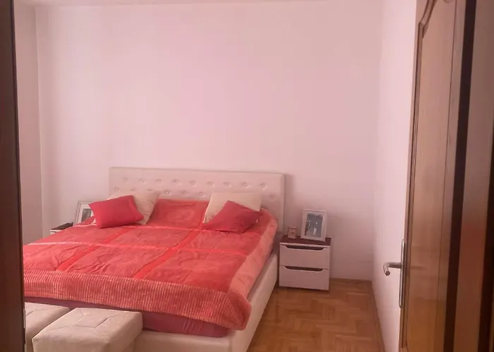 Apartment Sa 2 Spavace Sobe *